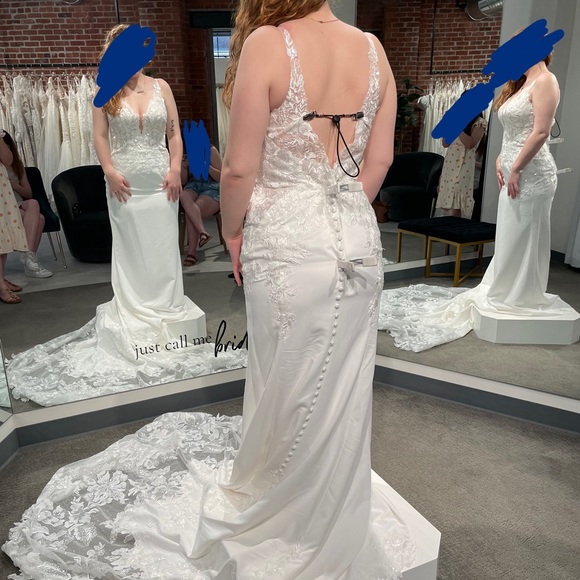 Wedding Dress - Stella York - Picture 3 of 10